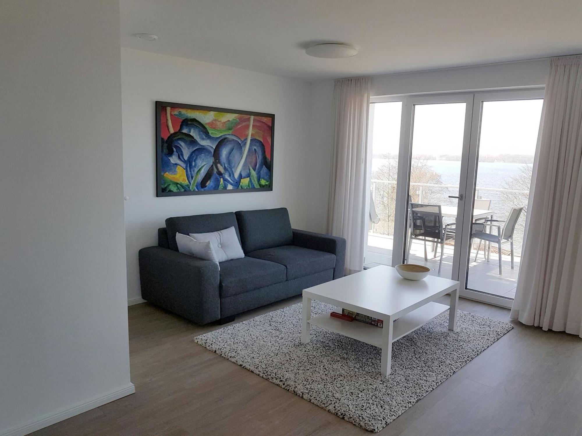 Apartment Neubau-ferienwohnung Mit Panorama-seeblick *